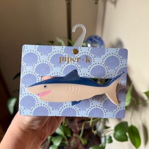 Viral Piper K Cream and Blue Shark Hair Clip